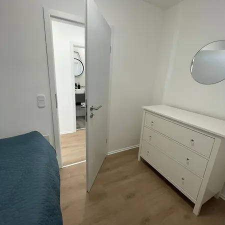 Zentrales, Loftartiges In Mit Balkon & Weitblick