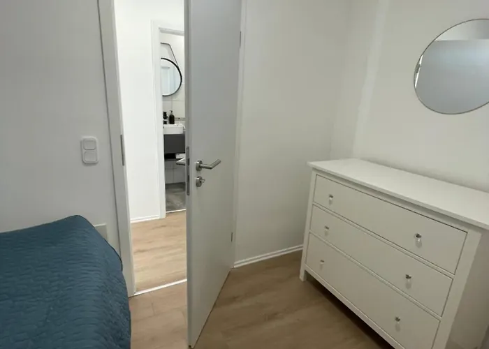 Zentrales, Loftartiges In Mit Balkon & Weitblick